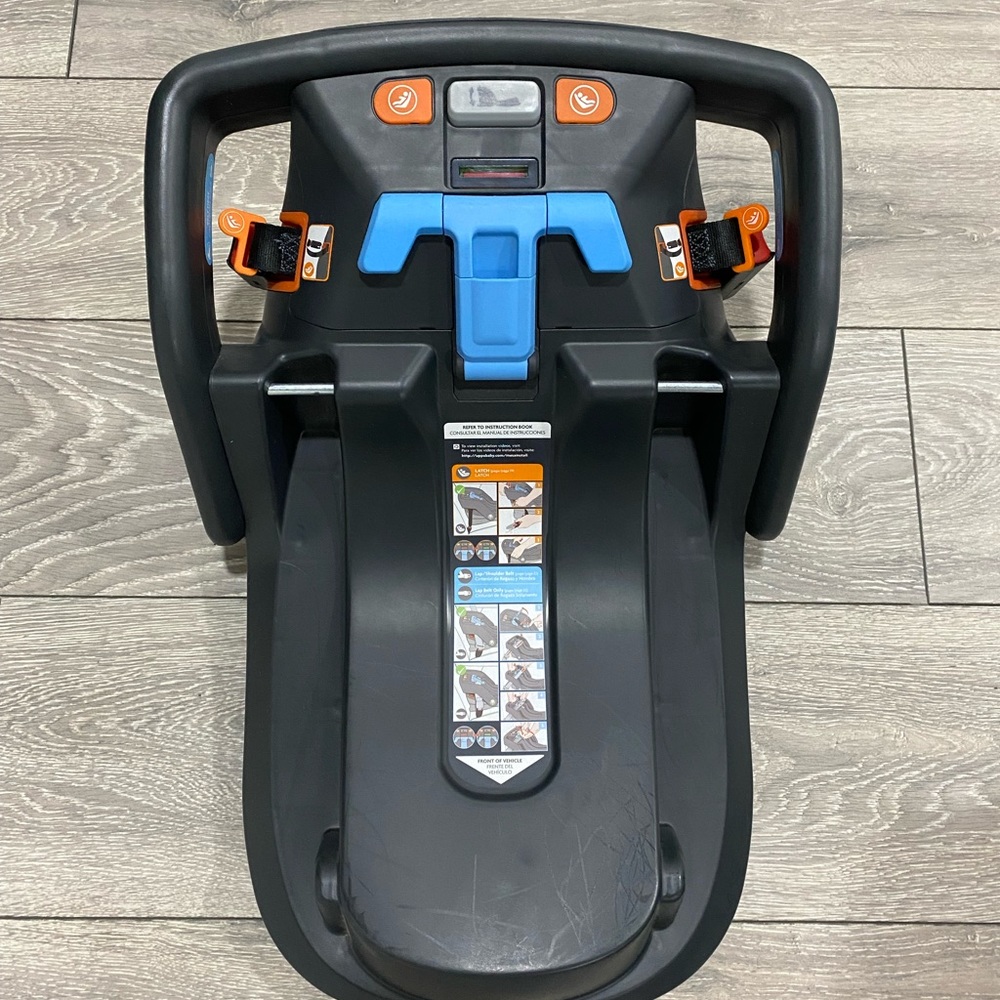 Uppababy Mesa base